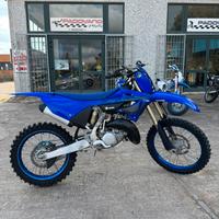 YAMAHA YZ 125 - 2024 - omologabile cross e motard