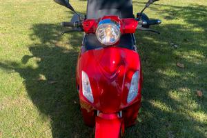 Scooter elettrico Veleco zt15