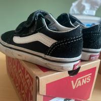 Vans num 22