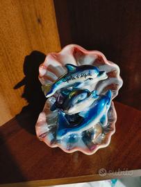 Delfini con conchiglia Isola d Elba ceramica