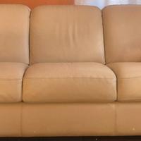 Divano 3 posti e 2 posti in pelle