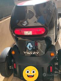 Renault Twizy ZE 80cc FULL OPTIONAL