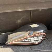 Serbatoio Harley devidson 883r Carburatore