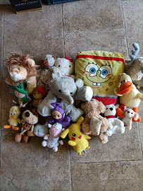 Pupazzi di varie dimensioni