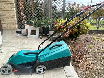 Rasa erba elettrico Bosh ARM 3200