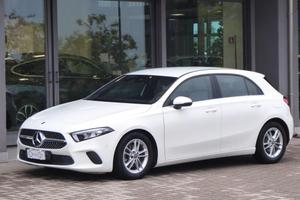 MERCEDES-BENZ A 180 d Automatic Business