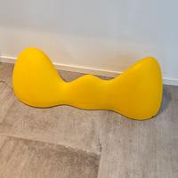 Lampada Blob di Foscarini creata da Karim Rashid