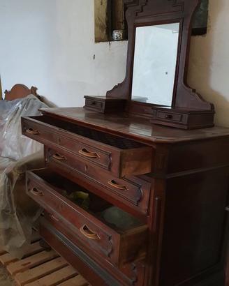 Cassettiera con specchio vintage
