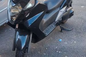 Honda silver wing  400 