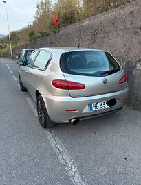Alfa 147