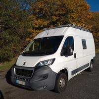Peugeot Boxer furgone camperizzato L2H2