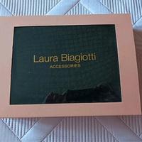 Coordinato berretto e sciarpa Laura Biagiotti