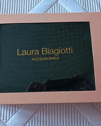 Coordinato berretto e sciarpa Laura Biagiotti