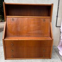 Mobile vintage in legno con ribalta e casetti