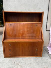 Mobile vintage in legno con ribalta e casetti