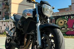 Suzuki GSR 600