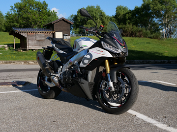 Aprilia Tuono V4 1100 2022 come nuova +6k accessor
