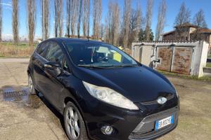 Ford fiesta 2010