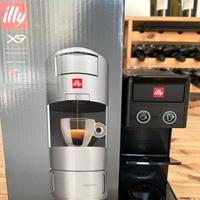 Illy macchina caffè 