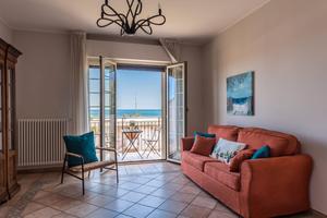 Pineto case felici vista mare