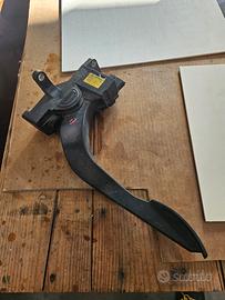 Pedale acceleratore Iveco Daily III 2.8