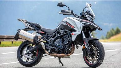 Benelli TRK 702 Stradale - 2024