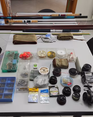 Lotto Pesca Vintage: 6 Canne, Mulinelli, Accessori
