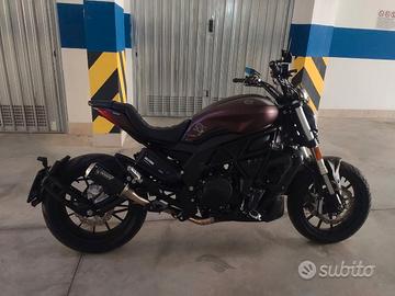 Moto Benelli 502c Cruiser Accessoriata ABS