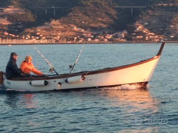 Gozzo Patrone pontato auto svuotante