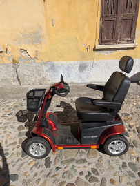 Scooter elettrico per anziani