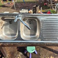 Lavabo doppio + miscelatore + piano a destra