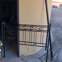  Letto una piazza e mezzo in ferro+doghe