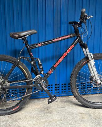 Mtb Kona