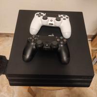 PS4 PRO + 2 DualShock Controller