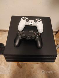 PS4 PRO + 2 DualShock Controller