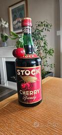 Bottiglia liquore stock cherry brandy d'epoca
