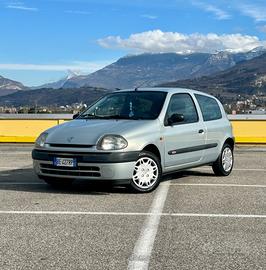 Renault Clio 1.2 3 porte RT Neopatentati 95.000km