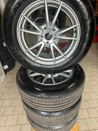 CERCHI CON GOMME ORIGINALI AUDI Q3 2026 235/60R17 