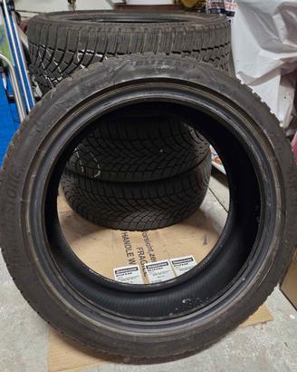 4 Gomme Invernali 205/45 R17 Bridgestone Blizzak 5