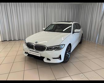 BMW Serie 3(G20/1-80/1) - 320i Touring Luxury