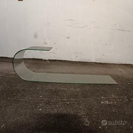 Mensole in cristallo curve