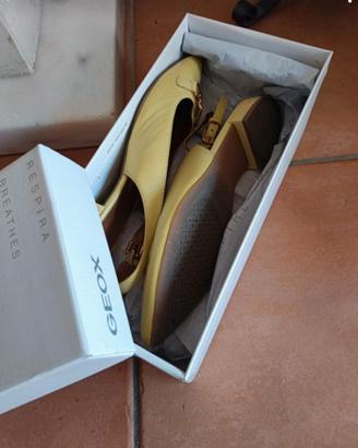 scarpa donna Geox aperta n. 38