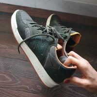 New Balance verde militare