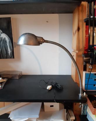 Lampada da tavolo morsetto stile industriale 1950