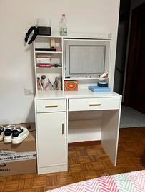 Scrivania/Postazione trucco