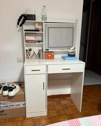 Scrivania/Postazione trucco