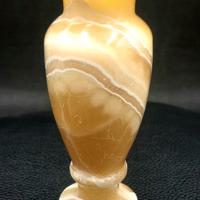 Vaso decorativo in pietra alabastro