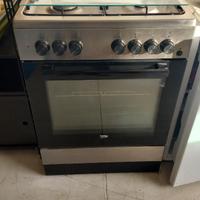 cucina fuochi / forno  Beko  LIBERA INSTALLAZIONE