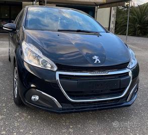 Peugeot 208 2019