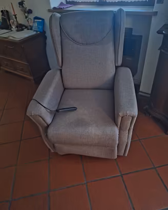 poltrona elettrica per anziani